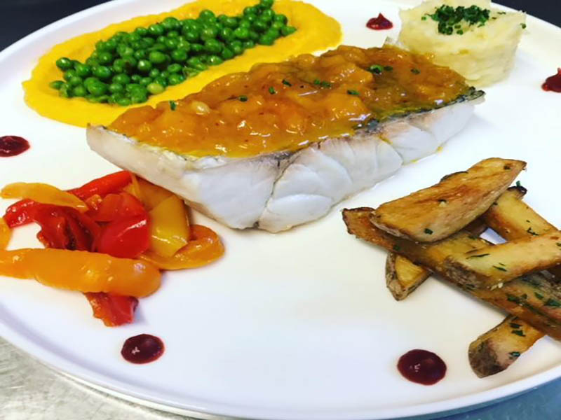 Comment préserver et promouvoir la cuisine du terroir dans le monde actuel de la restauration ? Bouliac<br>Comment protéger et mettre en avant la cuisine locale dans le monde de la restauration contemporaine ? Bouliac<br>Comment maintenir et valoriser la cuisine traditionnelle dans le secteur de la restauration moderne ? Bouliac
