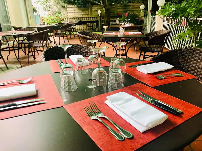 Comment gérer les attentes de différents groupes ethniques lors d'un repas de groupe dans un restaurant ? Bouliac<br>Bien organiser un repas de groupe avec des personnes d’origines ethniques différentes dans un restaurant à Bouliac<br>Répondre aux besoins des personnes issues de différentes ethnies lors d'un repas de groupe dans un restaurant à Bouliac